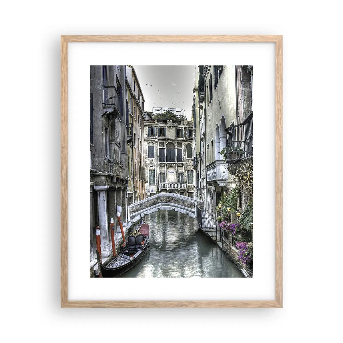 Pôster com moldura de carvalho claro - Há séculos em devaneio silencioso - 40x50 cm