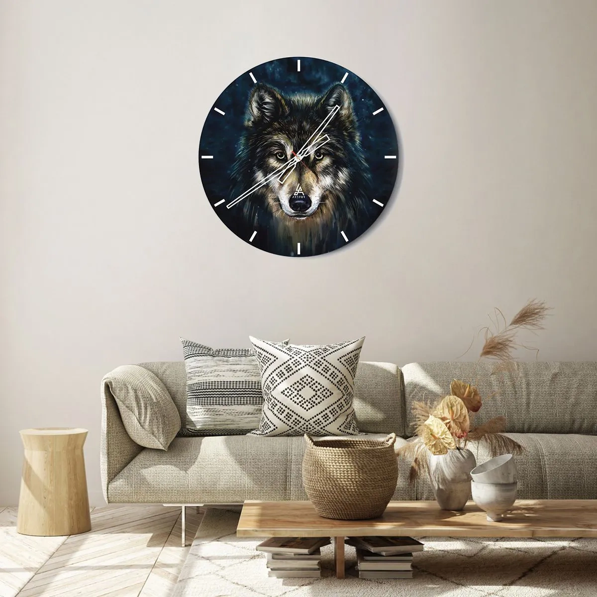 Relógio de parede - Relógio em vidro - Retrato de um lobo contra um céu noturno azul escuro - 30x30cm - Alfa? E ómega - Decoração de parede moderna para a sala de estar, cozinha e quarto ARTTOR