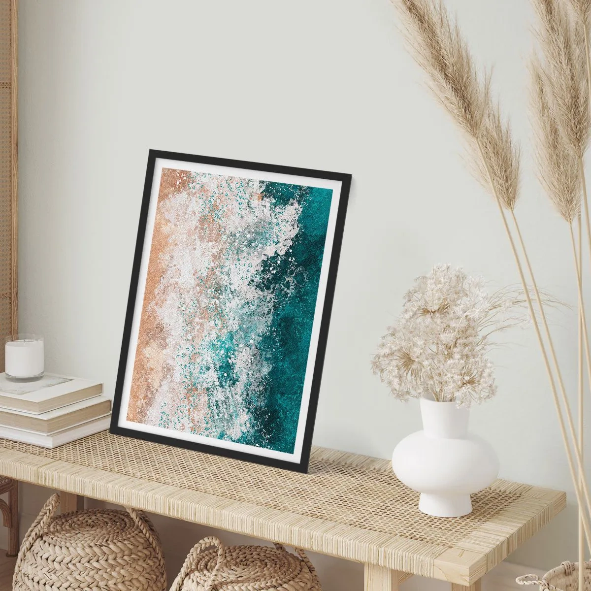 Pôster com moldura preta - Onda abstrata do mar em tons de turquesa e bege - 50x70cm - Histórias do mar - Decoração de parede moderna para a sala de estar e quarto ARTTOR