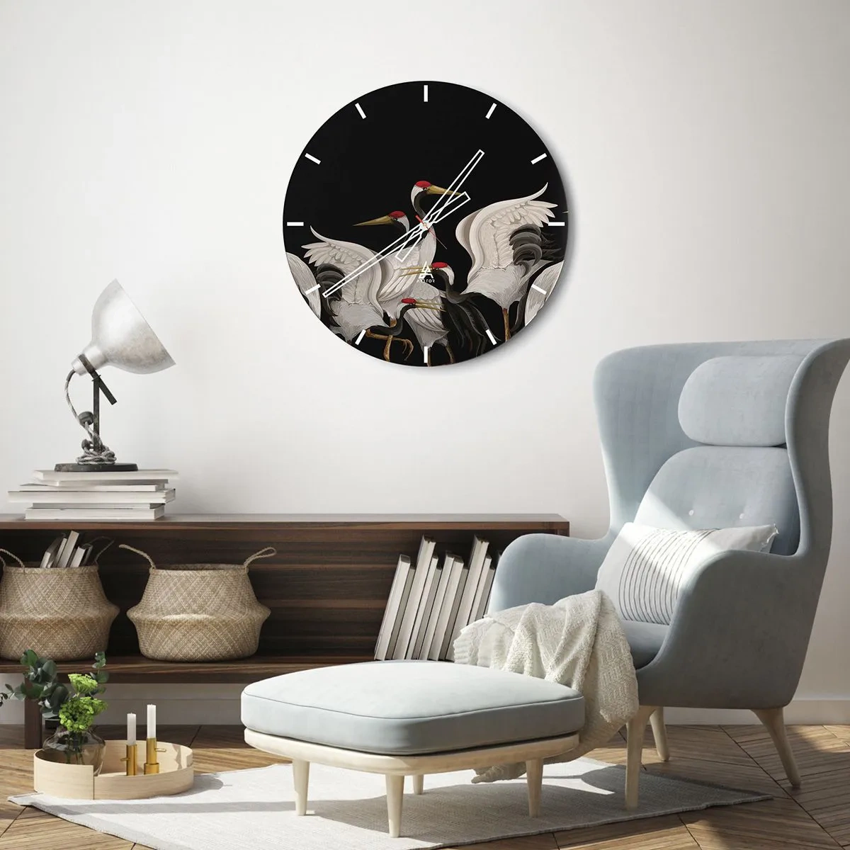 Relógio de parede - Relógio em vidro - Um grupo de guindastes em um fundo preto em uma ilustração estilizada - 30x30cm - Assuntos de aves - Decoração de parede moderna para a sala de estar, cozinha e quarto ARTTOR