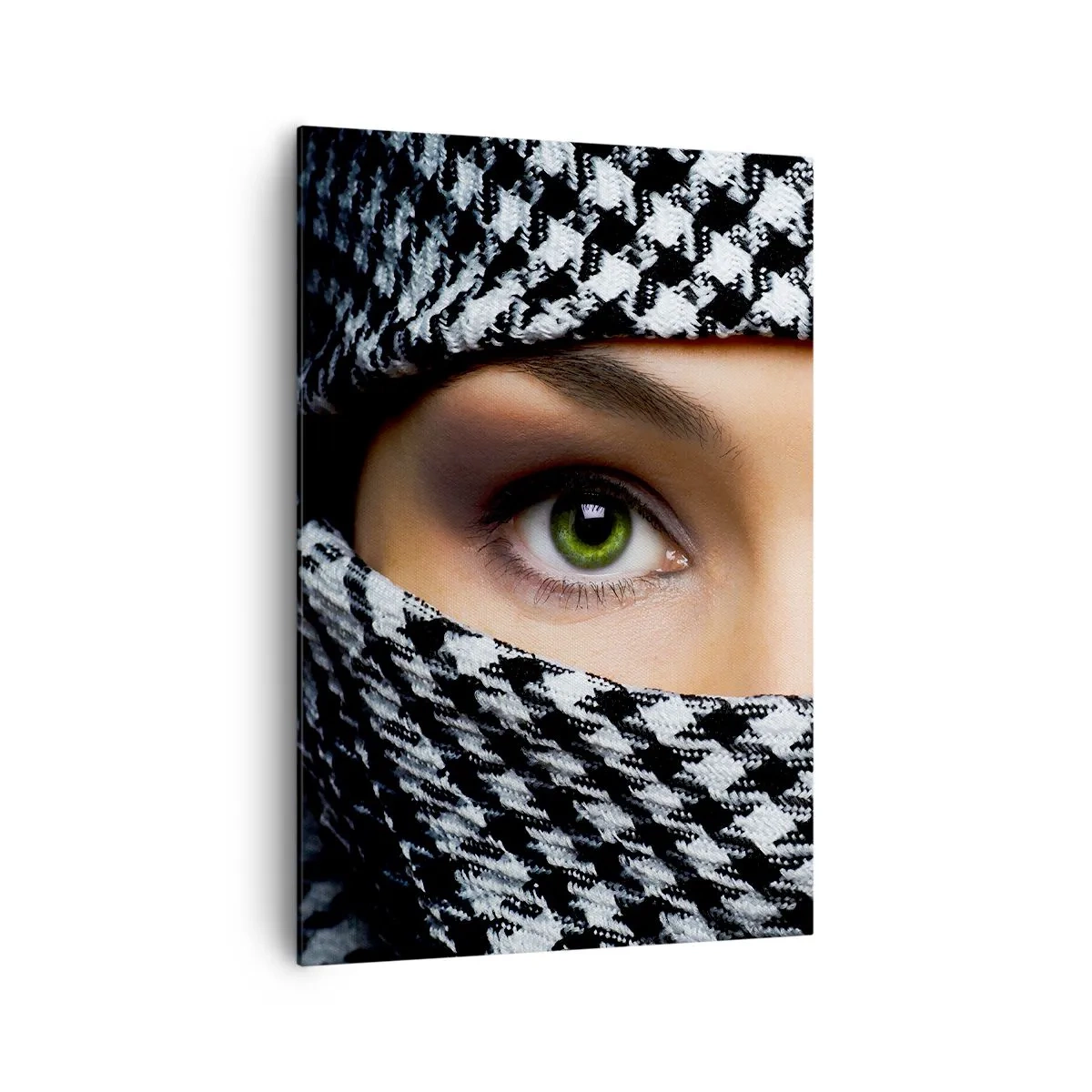 Quadro em tela - Retrato de uma beleza velada de olhos verdes - 70x100 cm
