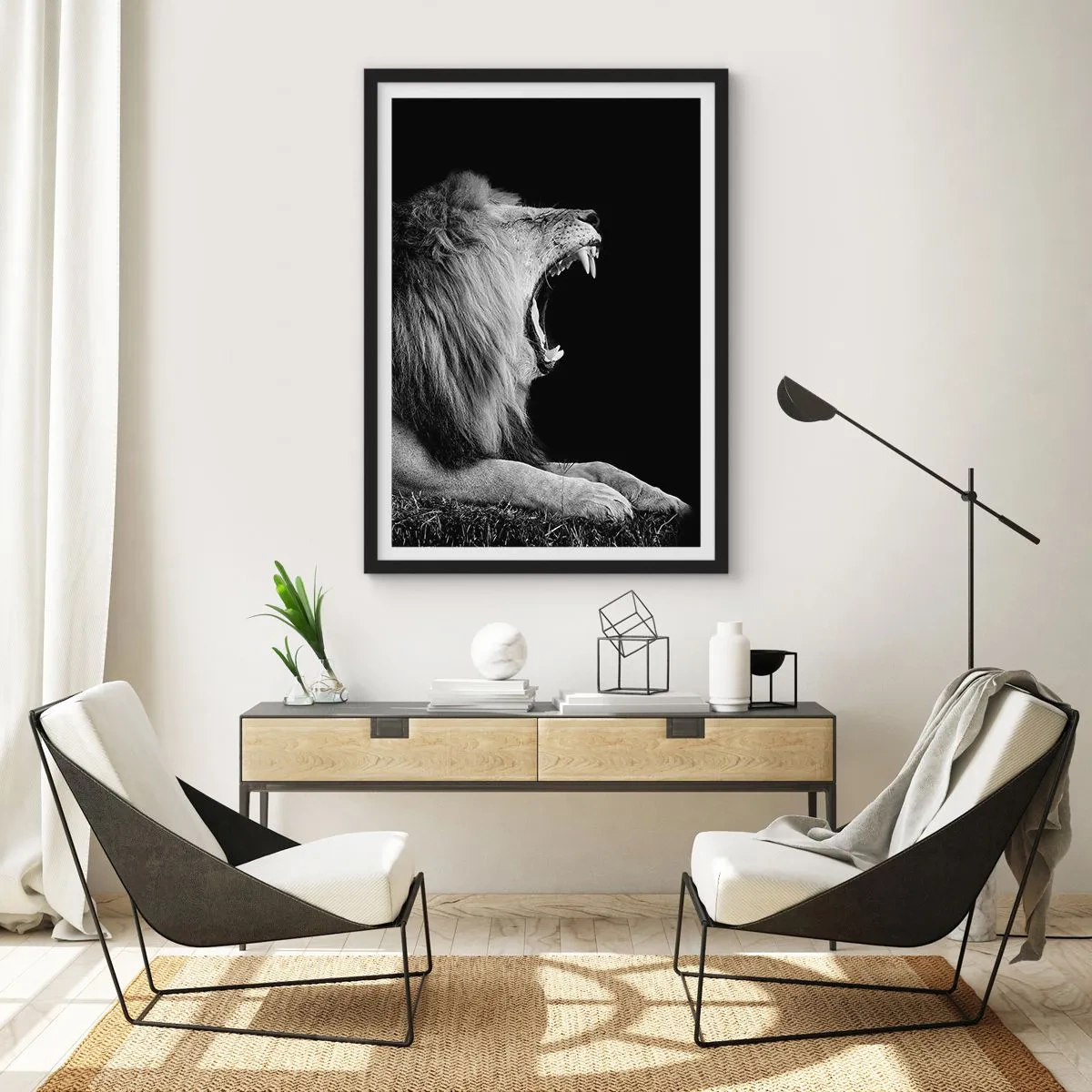 Pôster com moldura preta - Um leão rugindo em monocromático - 50x70cm - Sem dúvida alguma - Decoração de parede moderna para a sala de estar e quarto ARTTOR