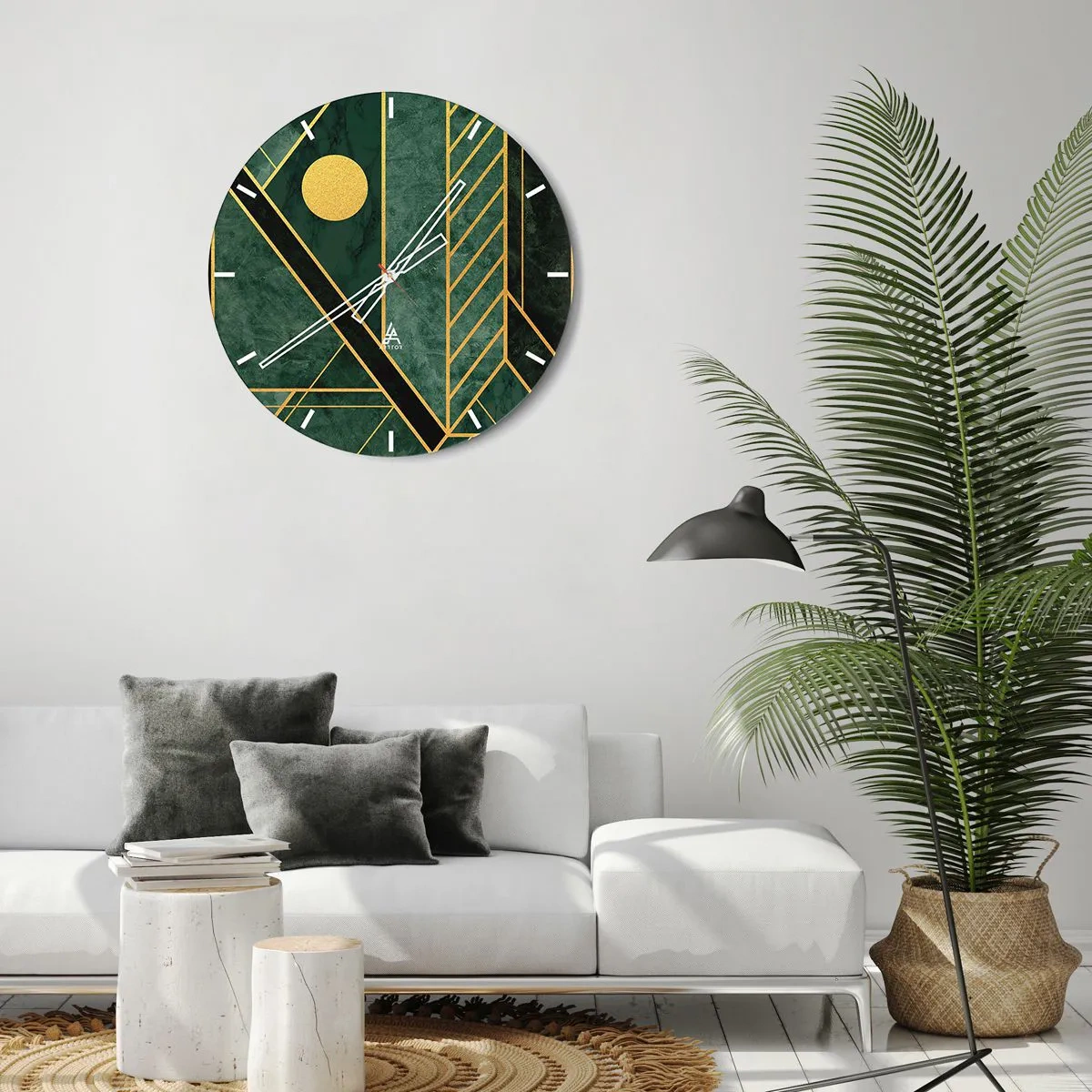 Relógio de parede - Relógio em vidro - Fundo verde com linhas geométricas douradas e um círculo dourado - 30x30cm - A dinâmica do ouro e do azul - Decoração de parede moderna para a sala de estar, cozinha e quarto ARTTOR