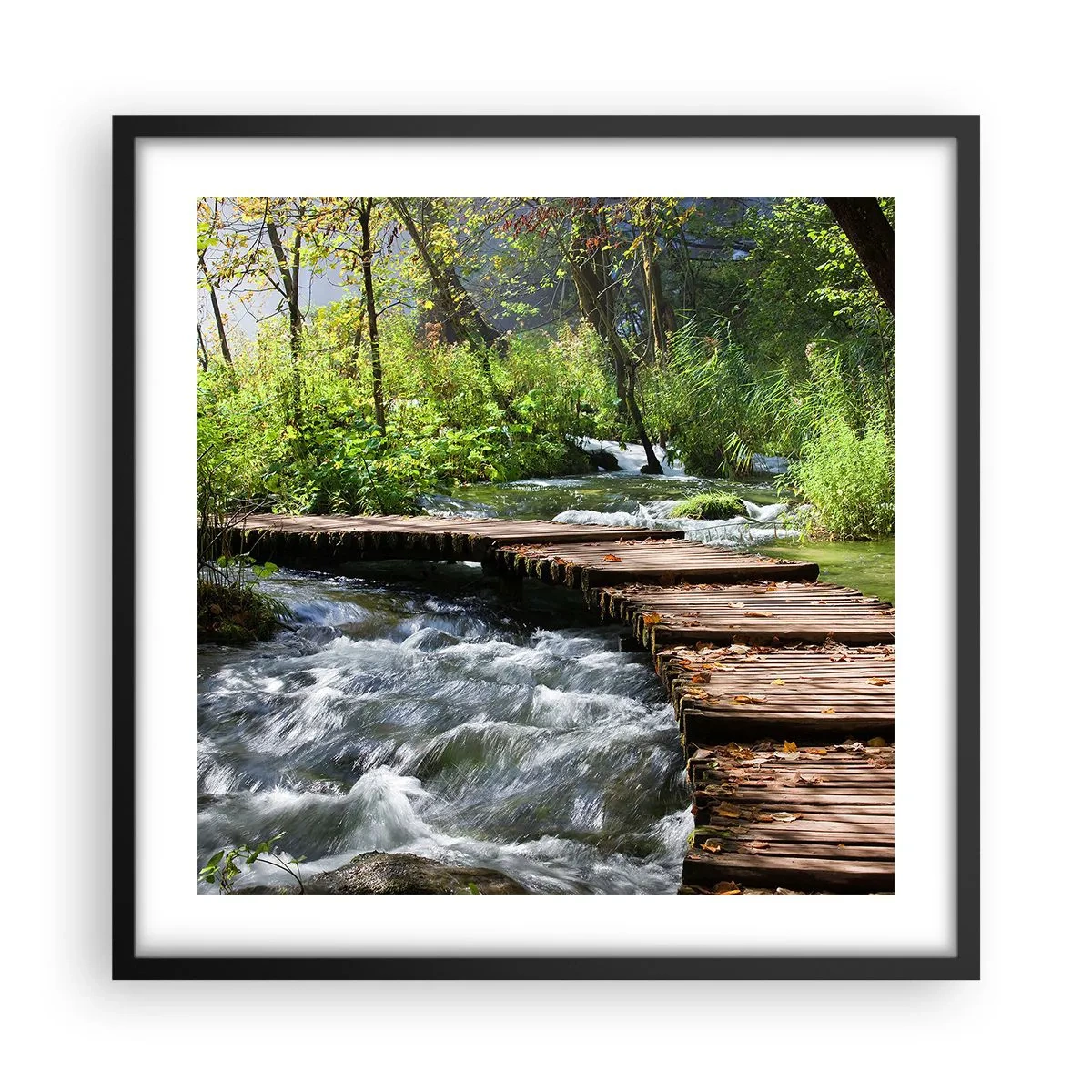 Pôster com moldura preta - Sobre a cascata espumosa - 50x50 cm