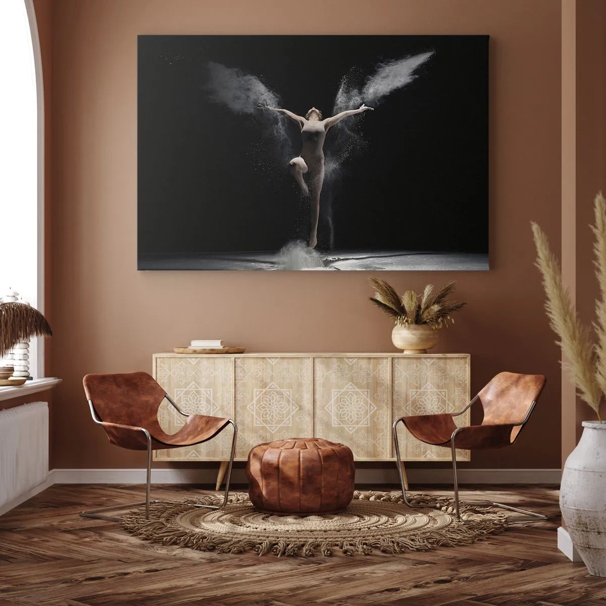 Quadro em tela - Uma dançarina em movimento com um efeito de poeira impressionante sobre um fundo preto - 70x50cm - Os elfos existem - Decoração de parede moderna para a sala de estar e quarto ARTTOR