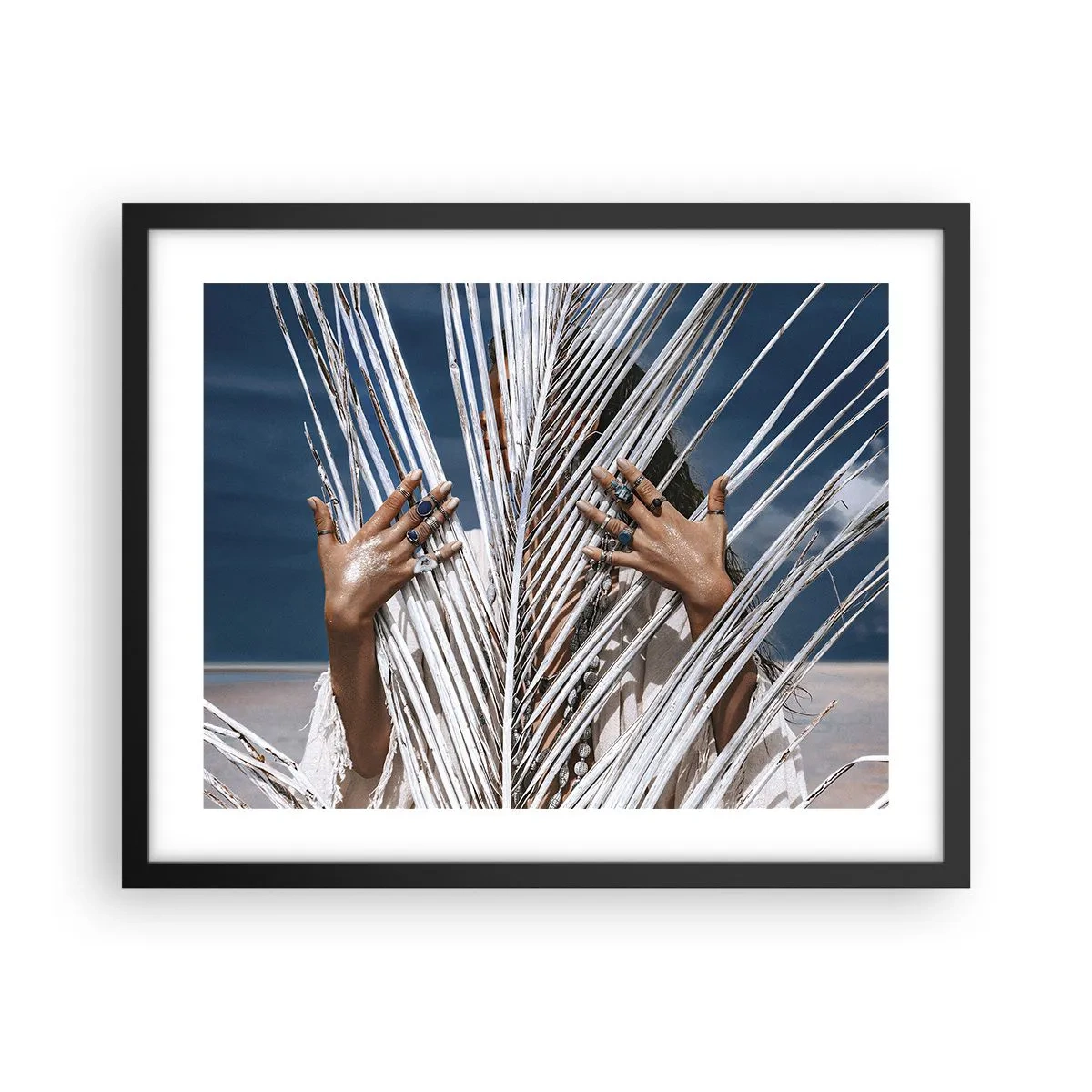 Pôster com moldura preta - A xamã - 50x40 cm