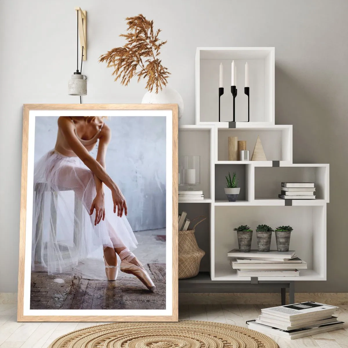 Pôster com moldura de carvalho claro - Antes das luzes da ribalta ascenderem - 70x100 cm