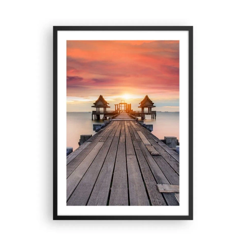 Pôster com moldura preta - Um cais de madeira com o pôr do sol sobre a água ao fundo - 50x70cm - De oeste para leste - Decoração de parede moderna para a sala de estar e quarto ARTTOR