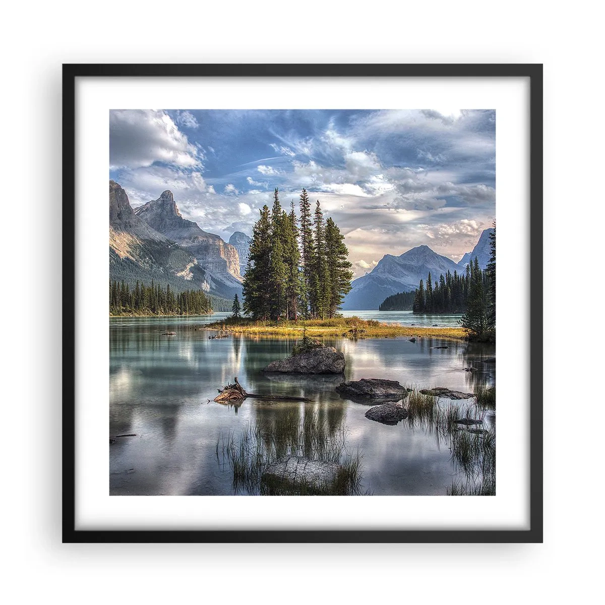 Pôster com moldura preta - Por águas grandes e límpidas… - 50x50 cm