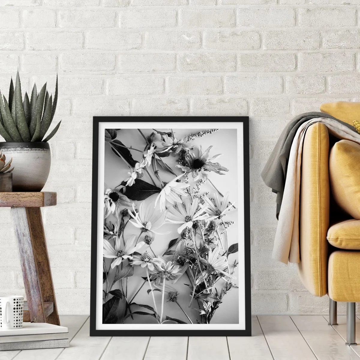 Pôster com moldura preta - Flores pretas e brancas dispostas em um arranjo artístico - 50x70cm - Não é um ramo de flores - Decoração de parede moderna para a sala de estar e quarto ARTTOR