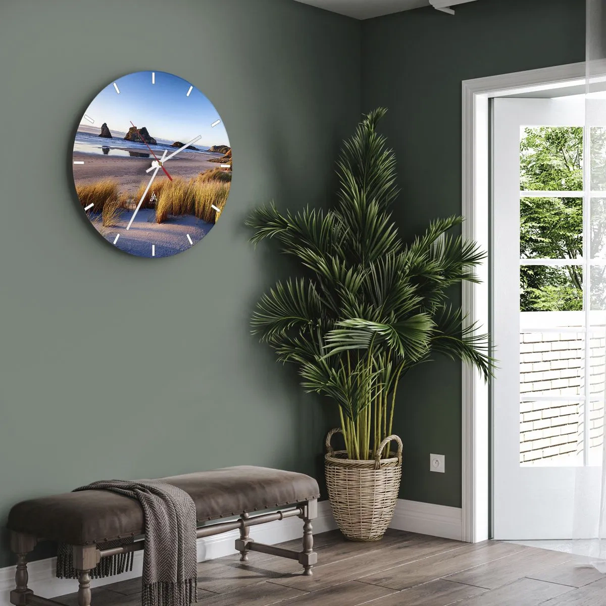 Relógio de parede - Relógio em vidro - Praia de areia ao pôr do sol com vista para as rochas - 30x30cm - Para quem busca a paz - Decoração de parede moderna para a sala de estar, cozinha e quarto ARTTOR