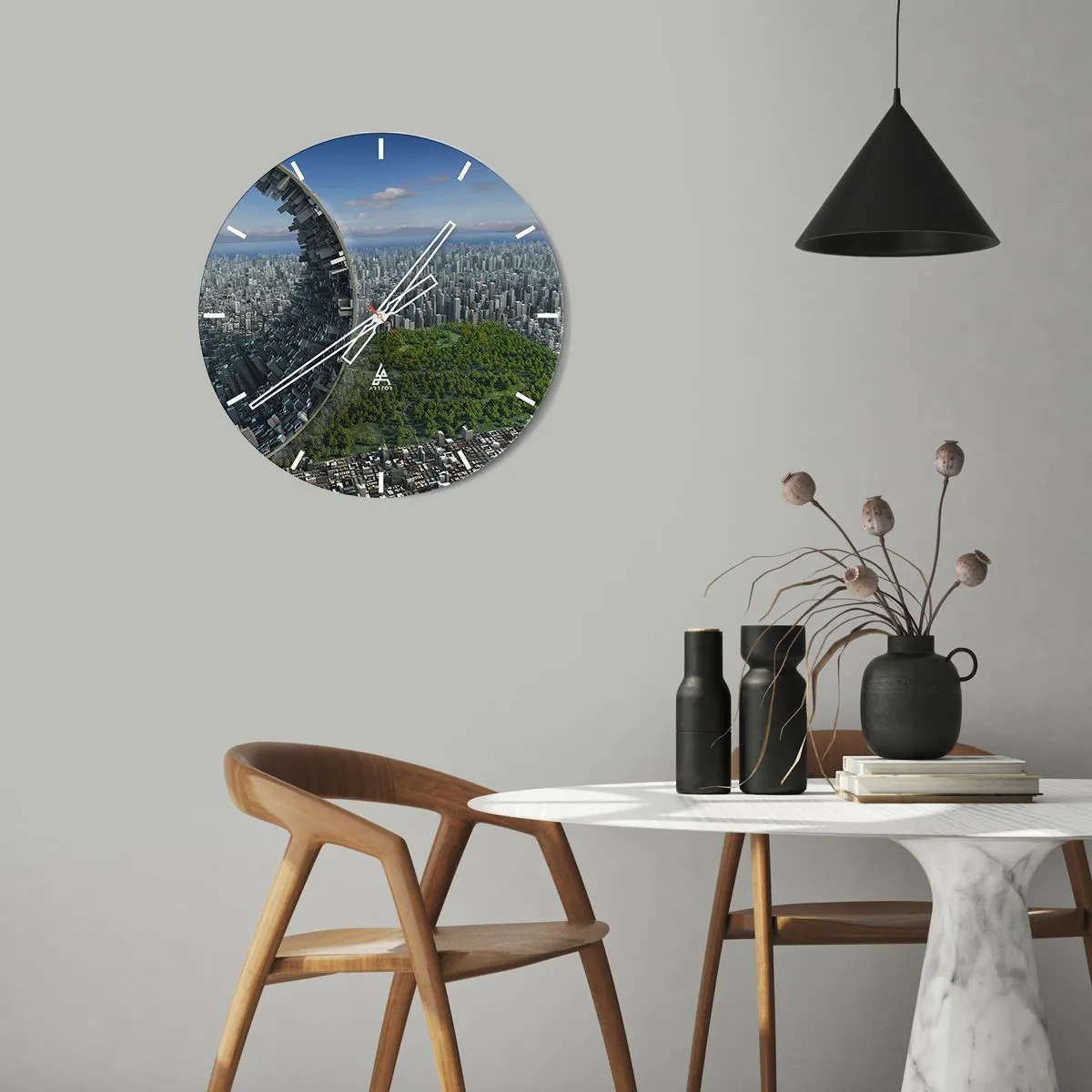 Relógio de parede - Relógio em vidro - Uma cidade futurista com uma estrutura quebrada e vegetação ao fundo. - 30x30cm - A natureza é eterna - Decoração de parede moderna para a sala de estar, cozinha e quarto ARTTOR