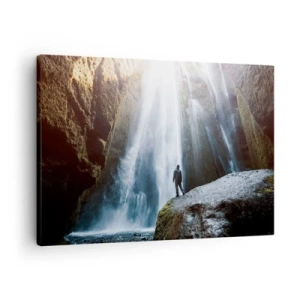 Quadro em tela - Uma figura tendo como pano de fundo uma majestosa cachoeira em um desfiladeiro rochoso - 70x50cm - Restabelecimento das proporções - Decoração de parede moderna para a sala de estar e quarto ARTTOR