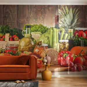 Papel de Parede Standard Eco - Legumes frescos, frutas e produtos alimentícios em um fundo de madeira - 100x70cm - Defumados, cozidos, em conserva - Decoração de parede moderna para a sala de estar e quarto ARTTOR