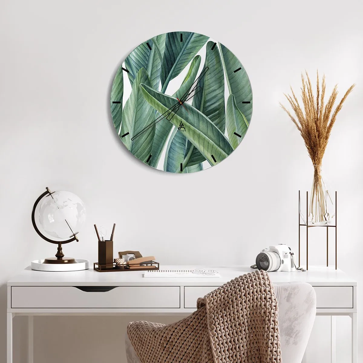 Relógio de parede - Relógio em vidro - Ilustração de folhas verdes sobre fundo claro - 30x30cm - O próprio verde - Decoração de parede moderna para a sala de estar, cozinha e quarto ARTTOR