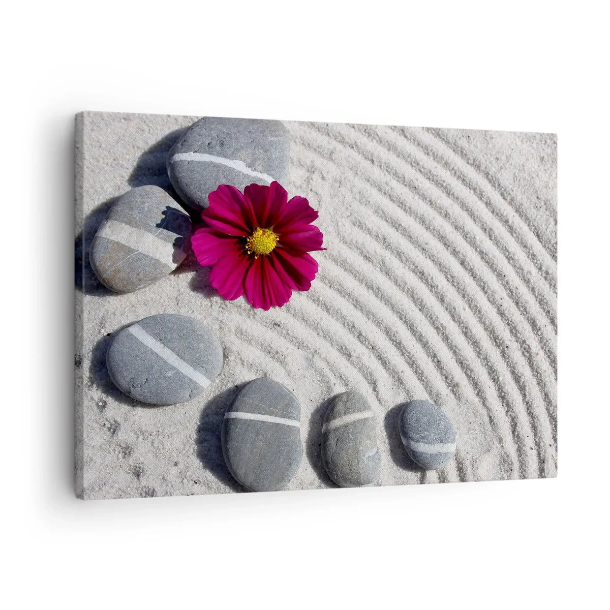 Quadro em tela - Pedras e uma flor rosa na areia em estilo zen - 70x50cm - Energia e paz do círculo mágico da natureza - Decoração de parede moderna para a sala de estar e quarto ARTTOR