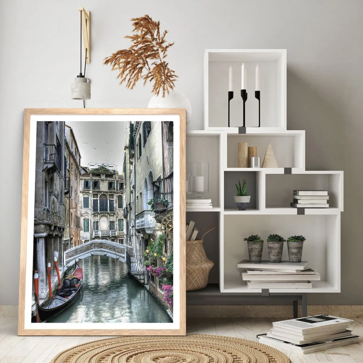 Pôster com moldura de carvalho claro - Há séculos em devaneio silencioso - 61x91 cm