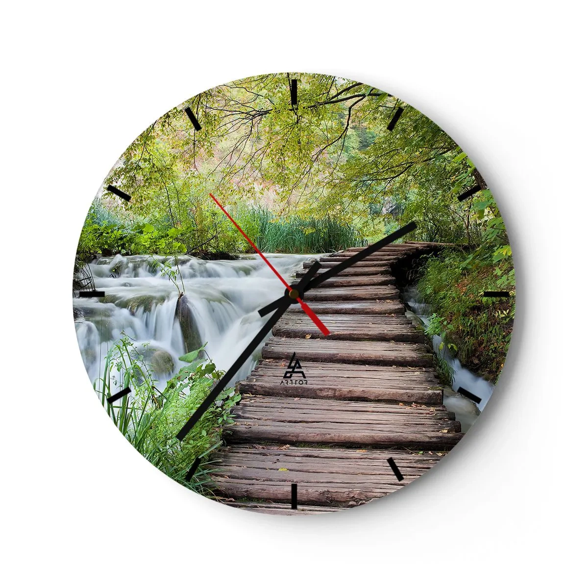 Relógio de parede - Relógio em vidro - Uma ponte de madeira sobre uma cachoeira cercada por vegetação - 30x30cm - As aparências enganam - Decoração de parede moderna para a sala de estar, cozinha e quarto ARTTOR