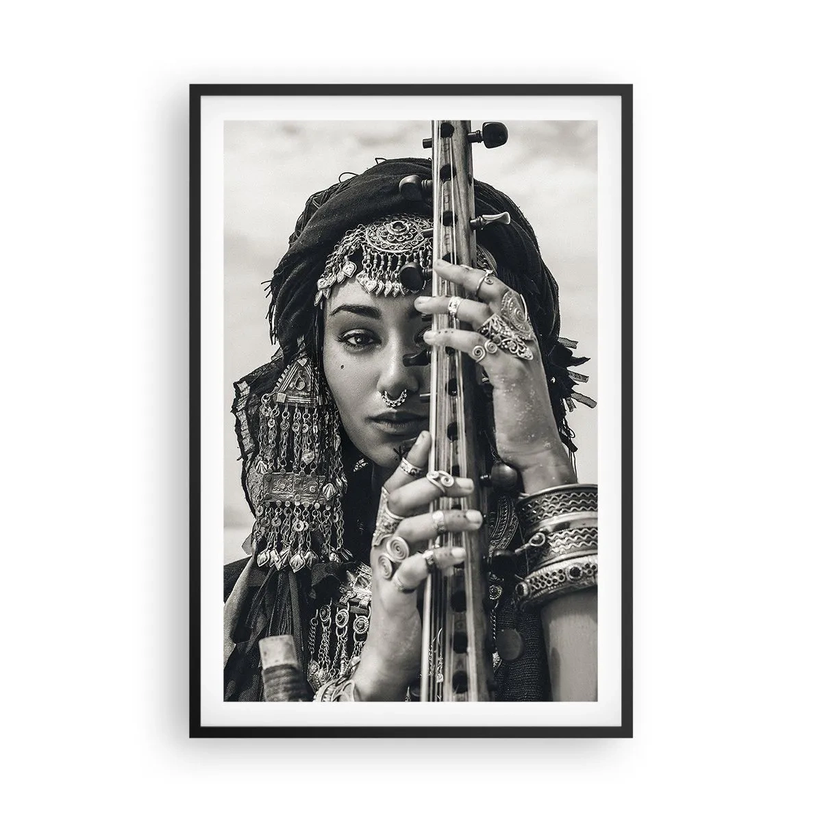 Pôster com moldura preta - A própria música oriental - 61x91 cm