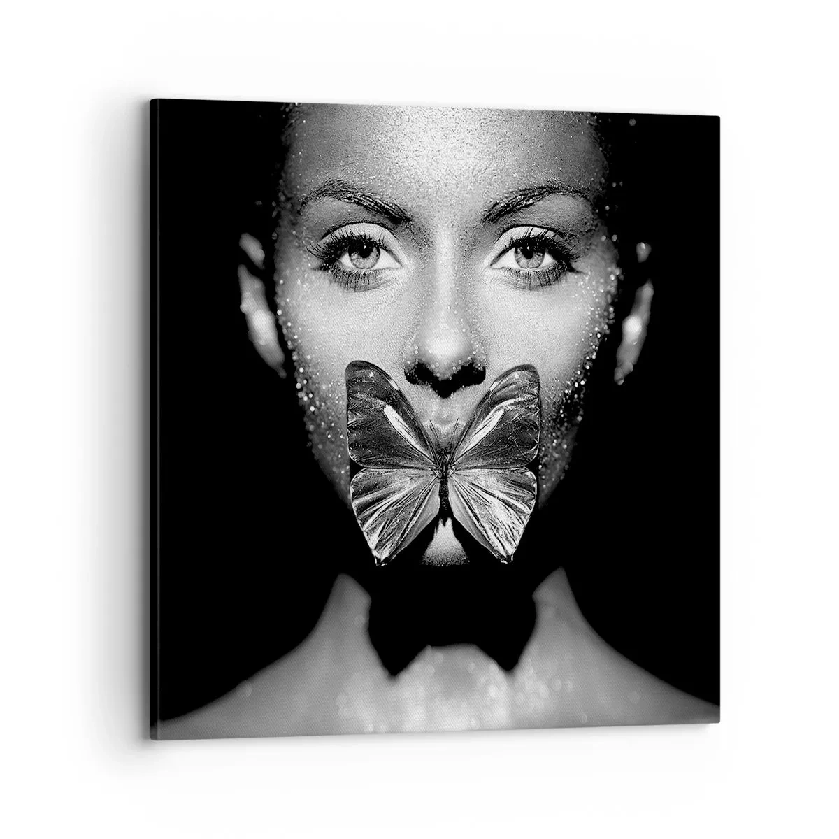 Quadro em tela - O beijo da borboleta - 70x70 cm