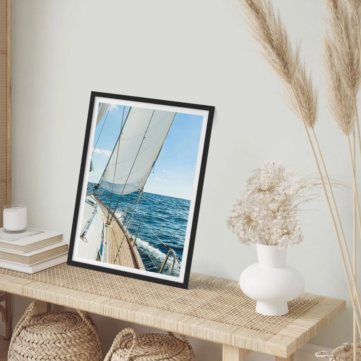 Pôster com moldura preta - Um veleiro em alto mar em um dia ensolarado - 50x70cm - Ahoy, aventura - Decoração de parede moderna para a sala de estar e quarto ARTTOR