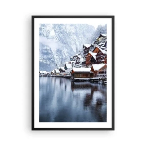 Pôster com moldura preta - Paisagem de inverno de uma vila de montanha perto do lago - 50x70cm - Na decoração de inverno - Decoração de parede moderna para a sala de estar e quarto ARTTOR