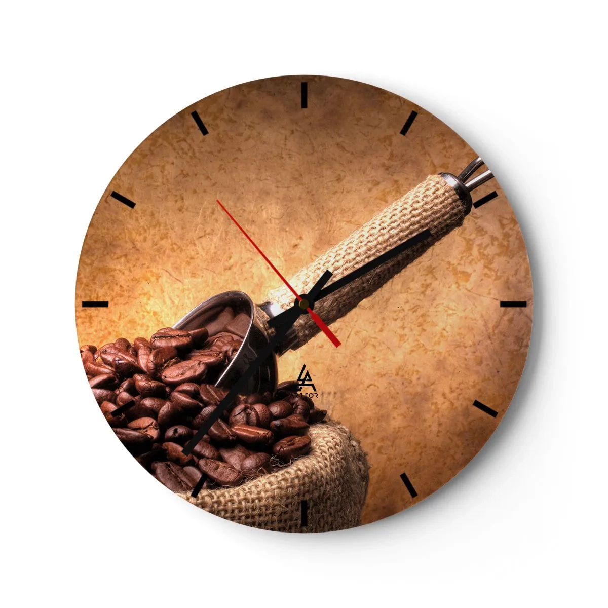 Relógio de parede - Relógio em vidro - Grãos de café em um saco com um copo medidor em um fundo marrom - 30x30cm - Na fonte do sabor - Decoração de parede moderna para a sala de estar, cozinha e quarto ARTTOR