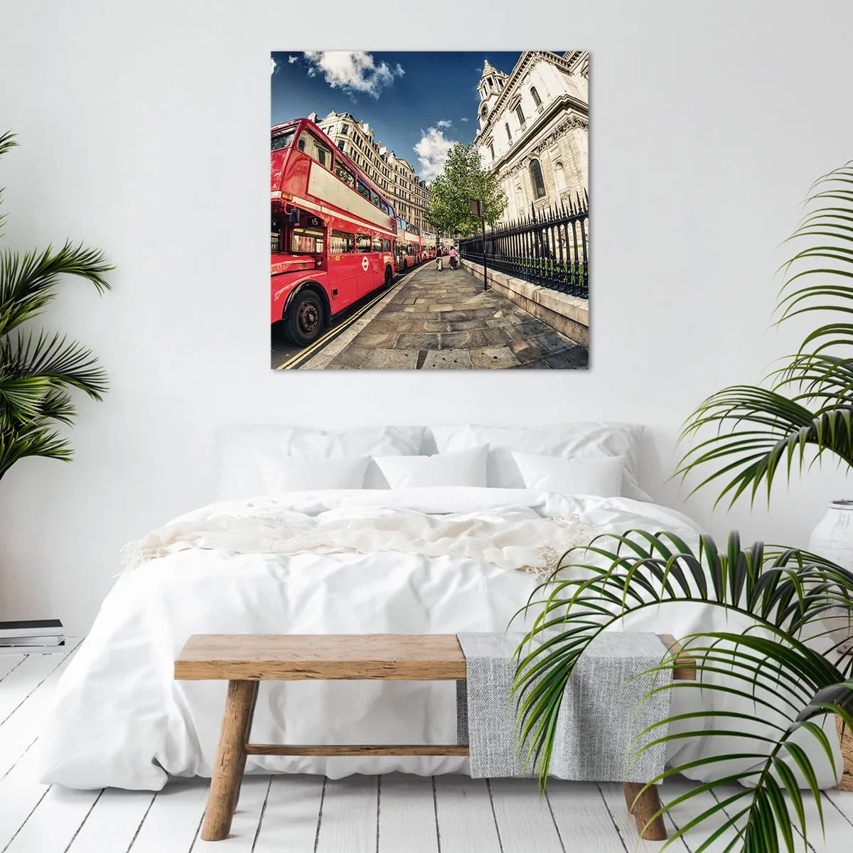 Quadro em tela - Rua de Londres em cinza e vermelho - 30x30 cm