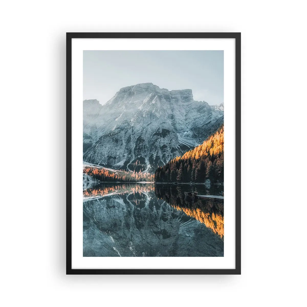Pôster com moldura preta - Paisagem montanhosa refletida no lago ao pôr do sol - 50x70cm - Paisagem espelhada - Decoração de parede moderna para a sala de estar e quarto ARTTOR