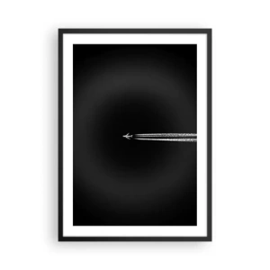 Pôster com moldura preta - Um avião voando contra um fundo preto, deixando rastros de condensação para trás. - 50x70cm - Em outra dimensão - Decoração de parede moderna para a sala de estar e quarto ARTTOR