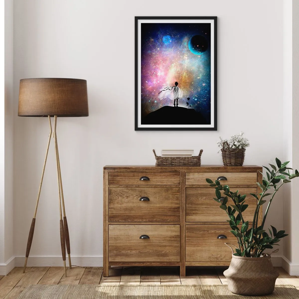 Pôster com moldura preta - Uma cena espacial fantástica com a silhueta de um personagem e uma rosa - 50x70cm - Pequeno Príncipe - Decoração de parede moderna para a sala de estar e quarto ARTTOR