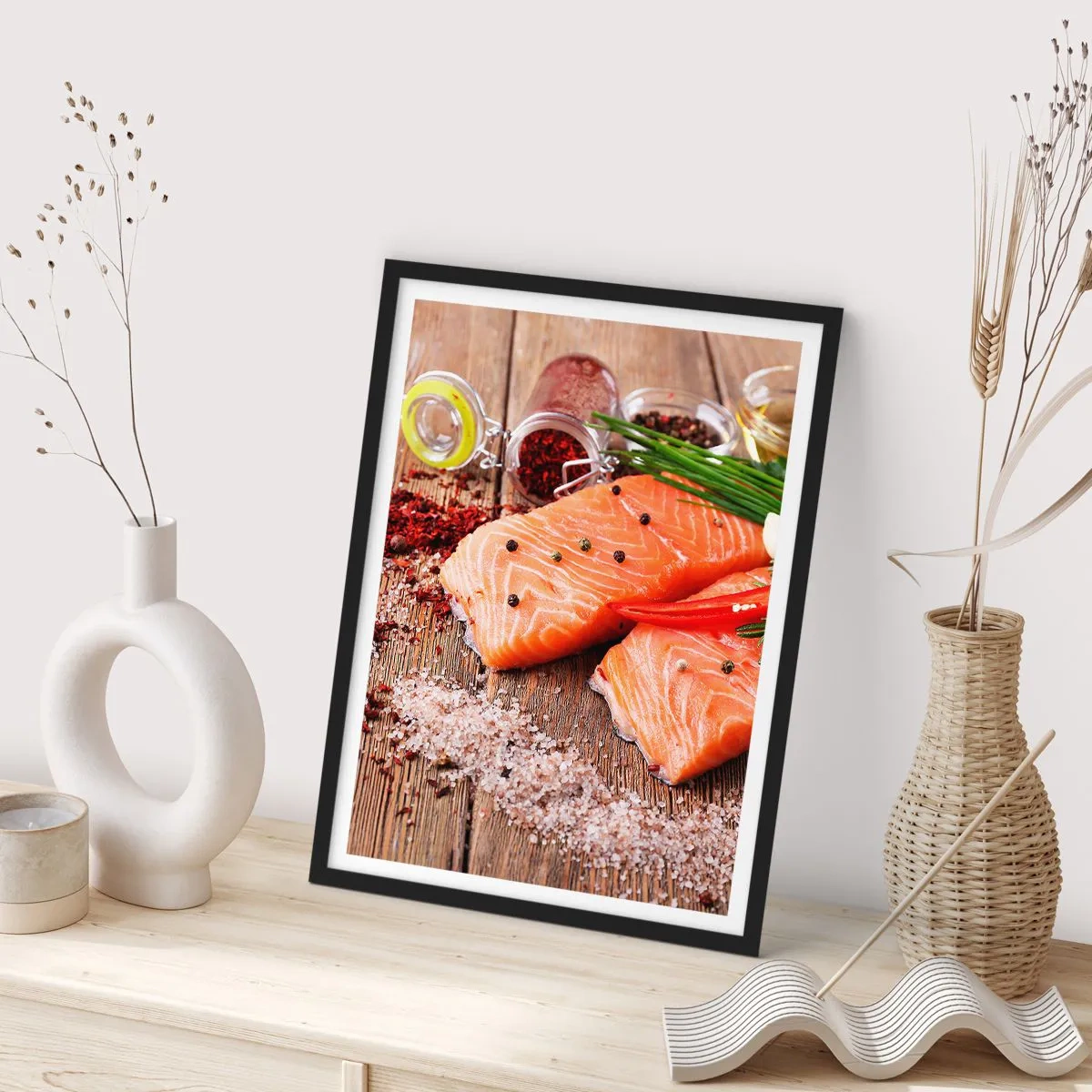 Pôster com moldura preta - Aventura norueguesa na cozinha - 61x91 cm