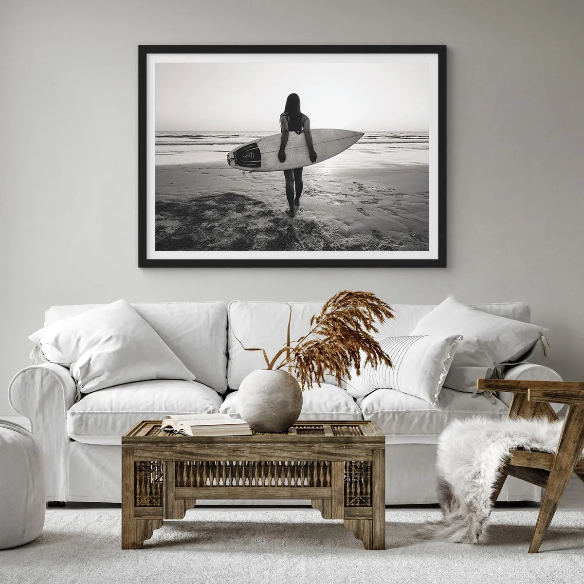 Pôster com moldura preta - Filha da onda do mar - 100x70 cm