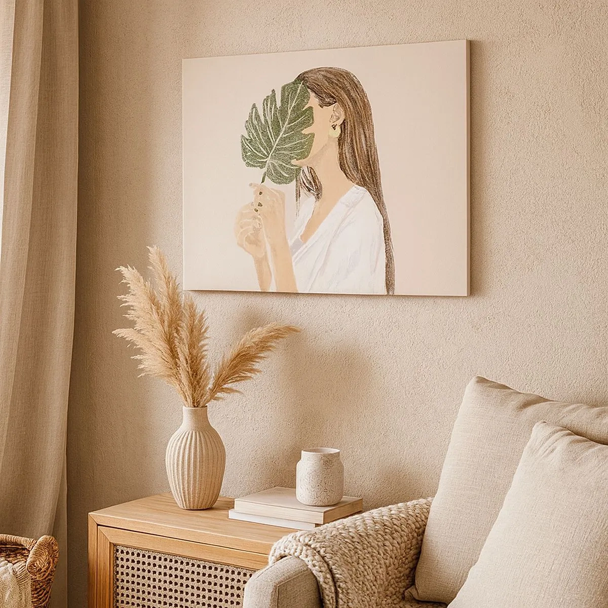 Quadro em tela - Retrato de uma mulher com uma folha de monstera em um fundo bege - 70x50cm - Retrato misterioso com uma adepta - Decoração de parede moderna para a sala de estar e quarto ARTTOR