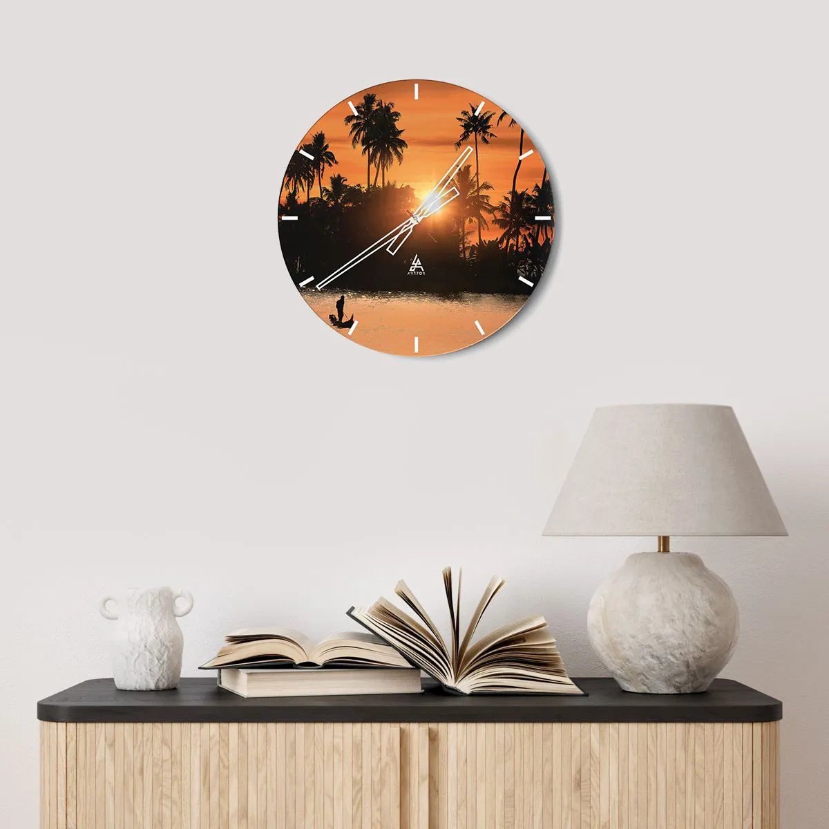 Relógio de parede - Relógio em vidro - Palmeiras ao pôr do sol sobre águas calmas com a silhueta de um pescador - 30x30cm - Hora do descanso - Decoração de parede moderna para a sala de estar, cozinha e quarto ARTTOR