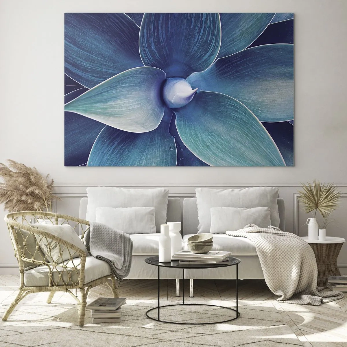 Quadro em vidro - Fotografia macro de uma planta em tons de azul - 70x50cm - O azul do céu - Decoração de parede moderna para a sala de estar e quarto ARTTOR