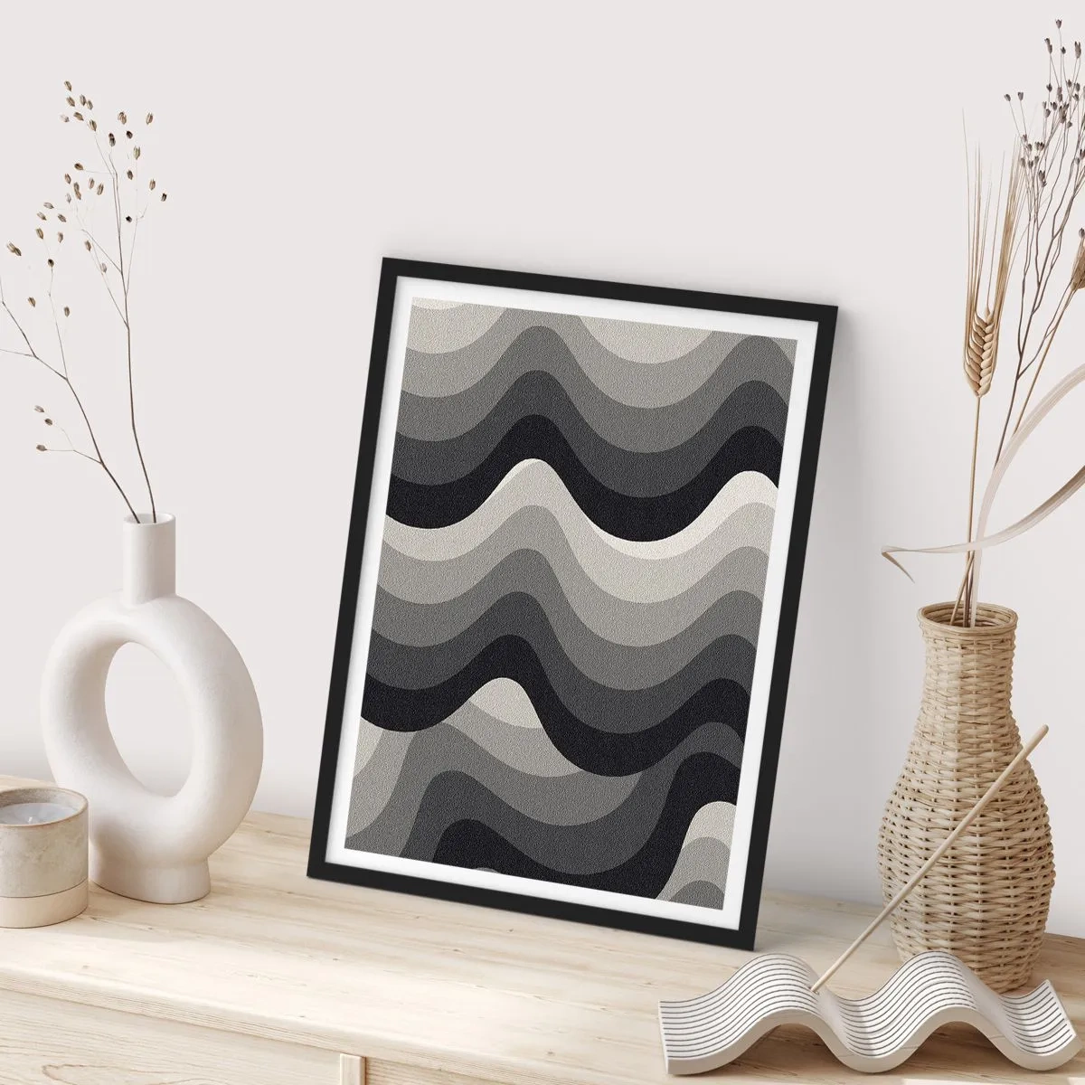 Pôster com moldura preta - Ondas geométricas em tons de preto e cinza - 50x70cm - Onda após onda - Decoração de parede moderna para a sala de estar e quarto ARTTOR