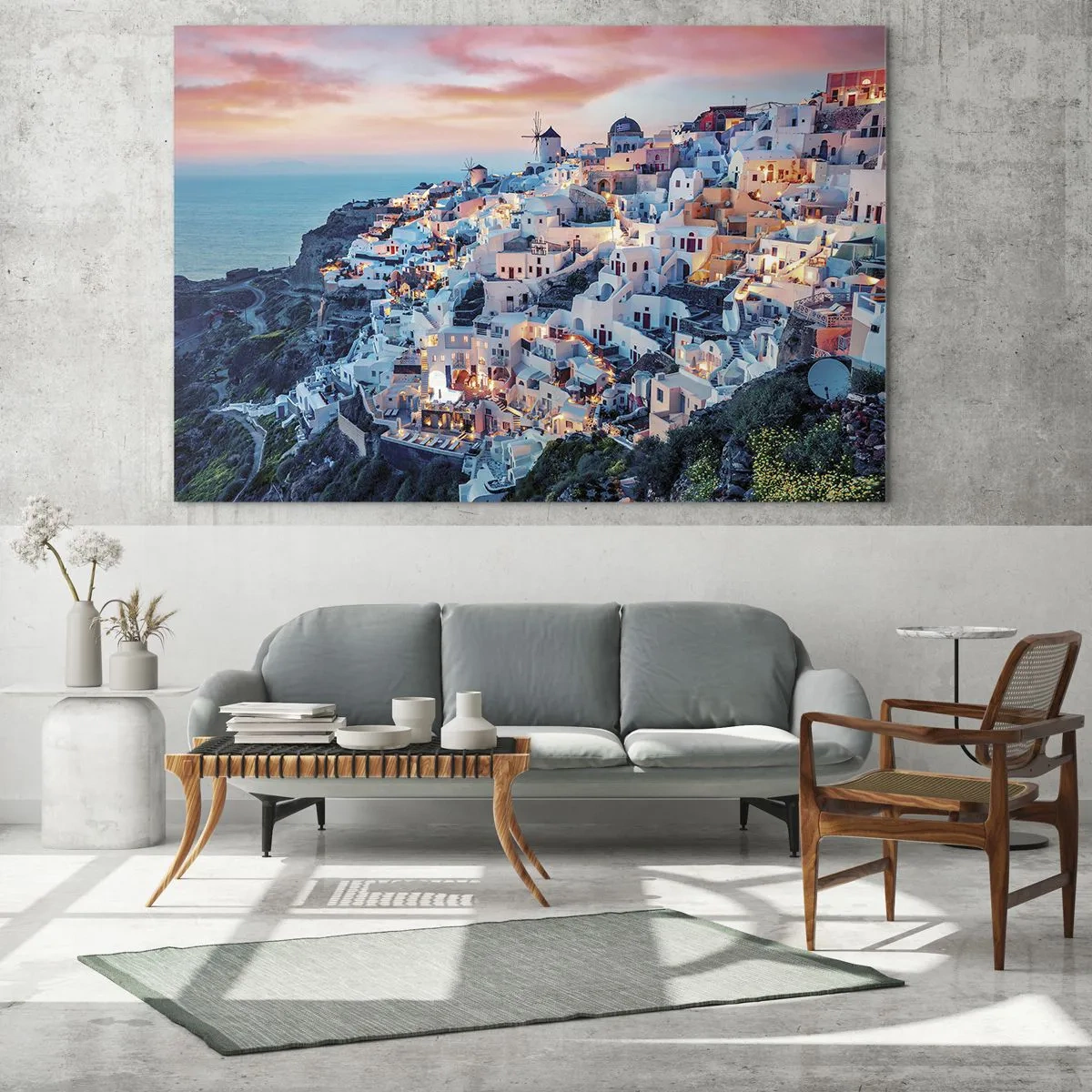 Quadro em vidro - Cidade grega no penhasco ao entardecer com vista para o mar - 70x50cm - As suas grandes férias gregas - Decoração de parede moderna para a sala de estar e quarto ARTTOR