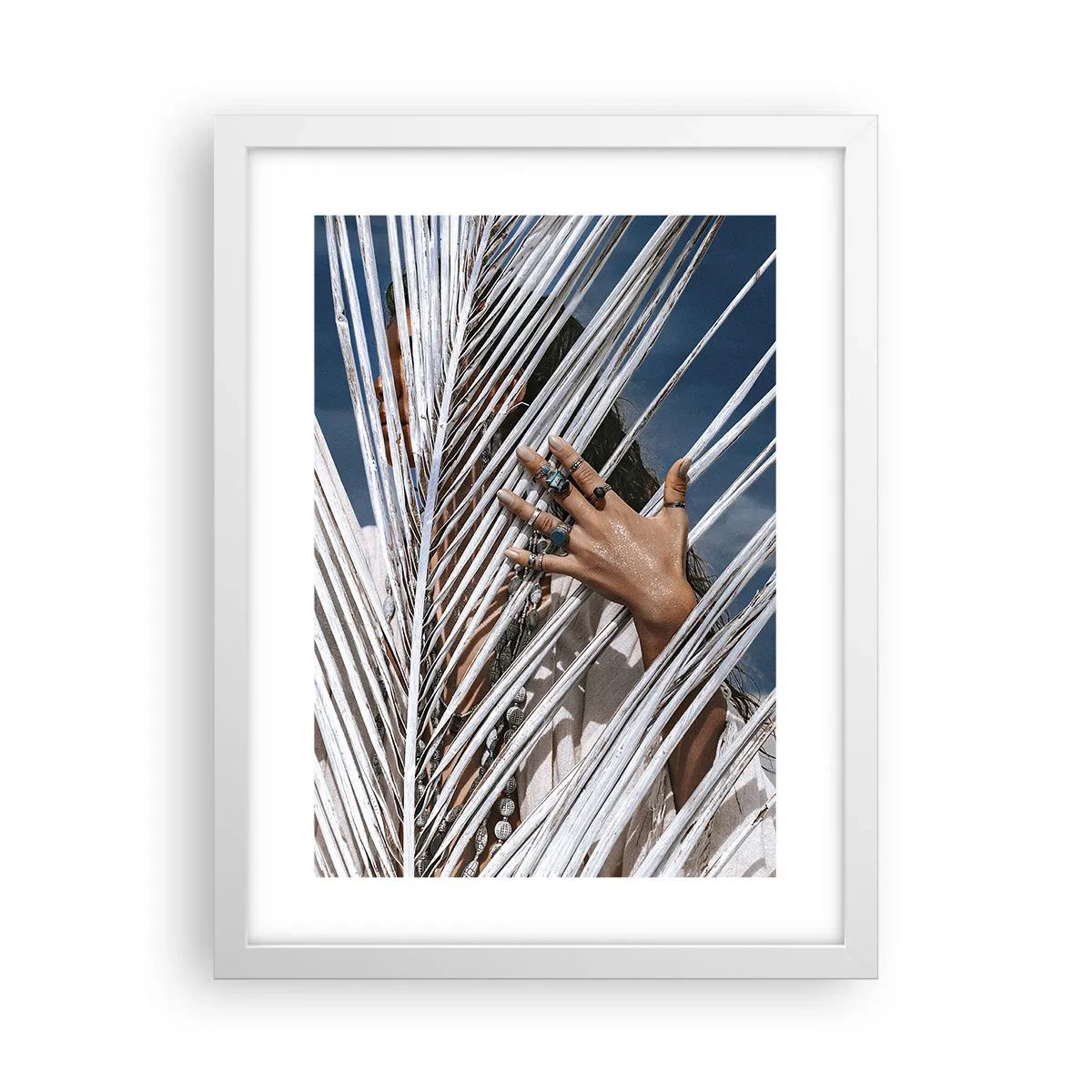 Pôster em moldura branca - A xamã - 30x40 cm