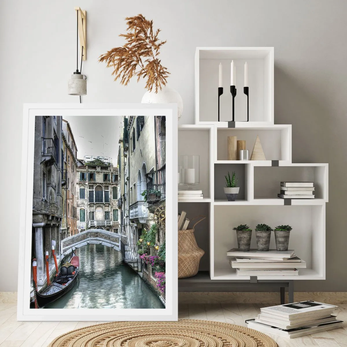 Pôster em moldura branca - Há séculos em devaneio silencioso - 70x100 cm