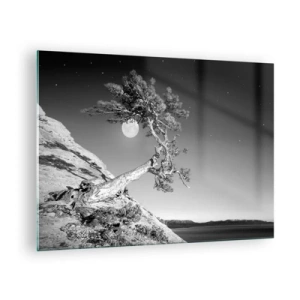 Quadro em vidro - Uma árvore inclinada na encosta de uma colina com a lua ao fundo - 70x50cm - Guerreira vitoriosa - Decoração de parede moderna para a sala de estar e quarto ARTTOR