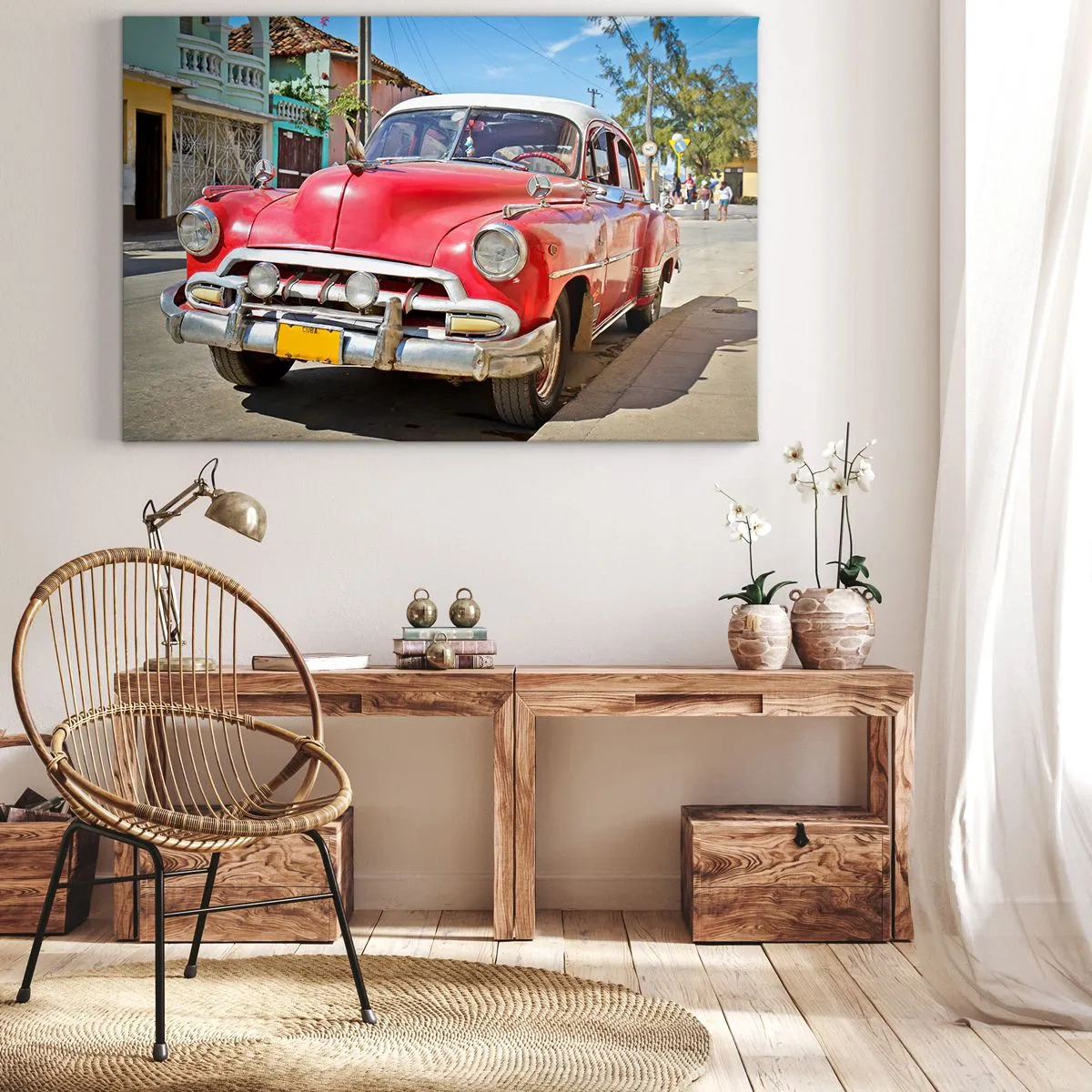 Quadro em tela - Um carro clássico vermelho estacionado na rua em um dia ensolarado - 70x50cm - Apenas em Cuba - Decoração de parede moderna para a sala de estar e quarto ARTTOR