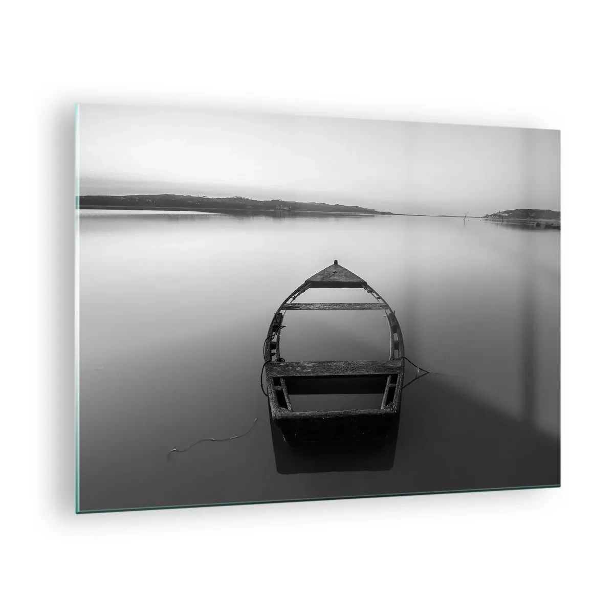 Quadro em vidro - Um velho barco em uma superfície calma de água em preto e branco - 70x50cm - Saudade e melancolia - Decoração de parede moderna para a sala de estar e quarto ARTTOR