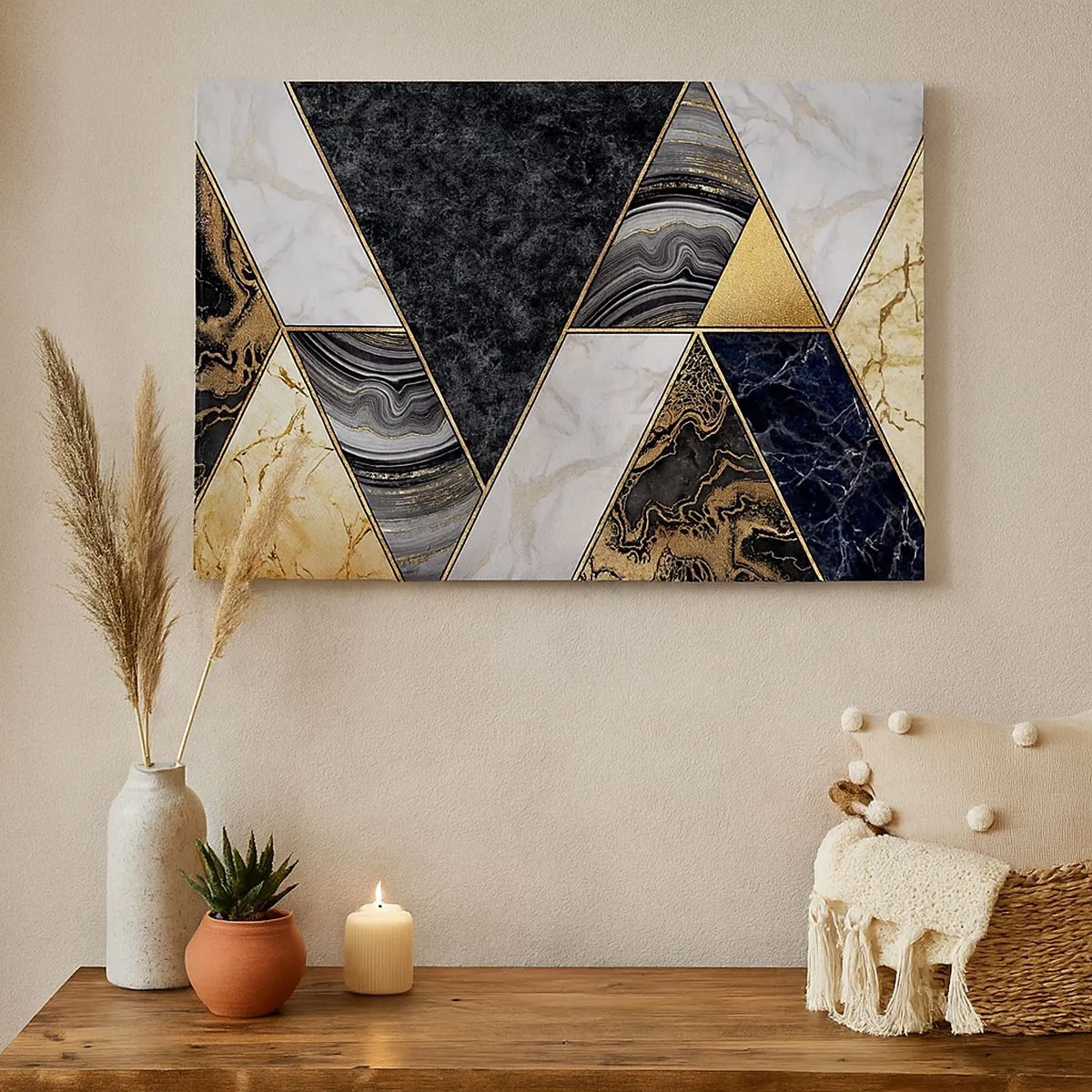 Quadro em tela - Triângulos geométricos em dourado, mármore e tons escuros - 70x50cm - Pedra por pedra - Decoração de parede moderna para a sala de estar e quarto ARTTOR